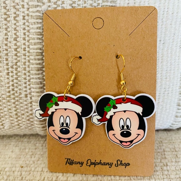 ONE Pair Mickey Santa Hat Earrings with Gold or Silver Ear Wires NWT - Picture 6 of 6